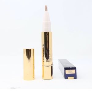 Estée Lauder Double Wear Brush-On Glow BB Highlighter in Light